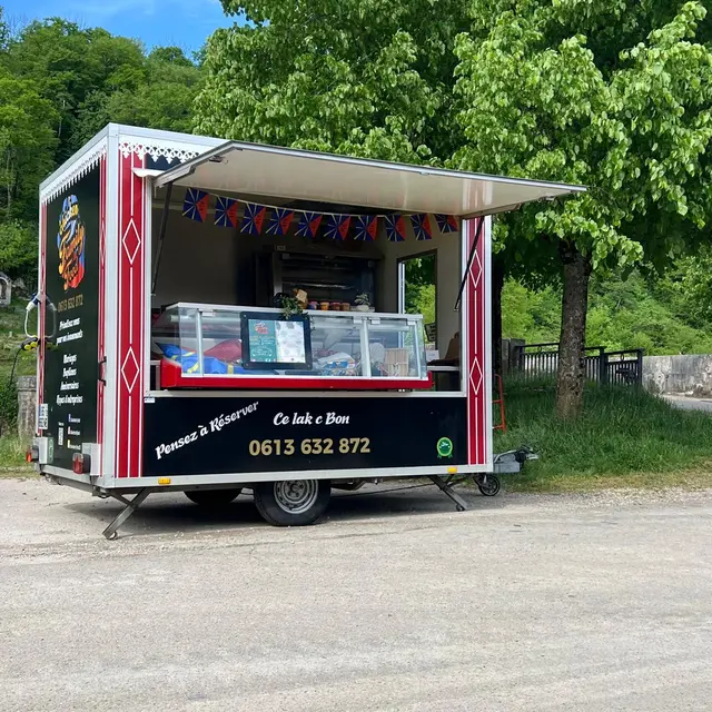 PHOTO-2025-12-05-11-49-41