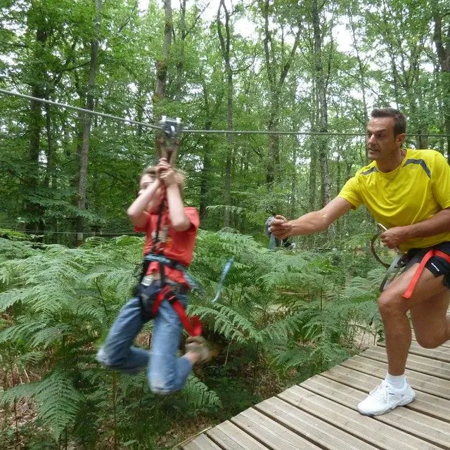 Parc-aventure-du-bois-de-la-folie