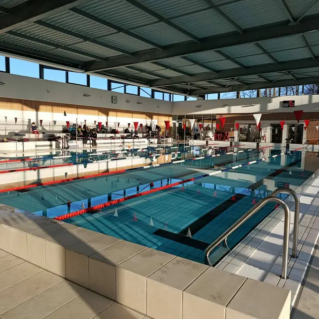 Piscine Luxeuil grand bassin