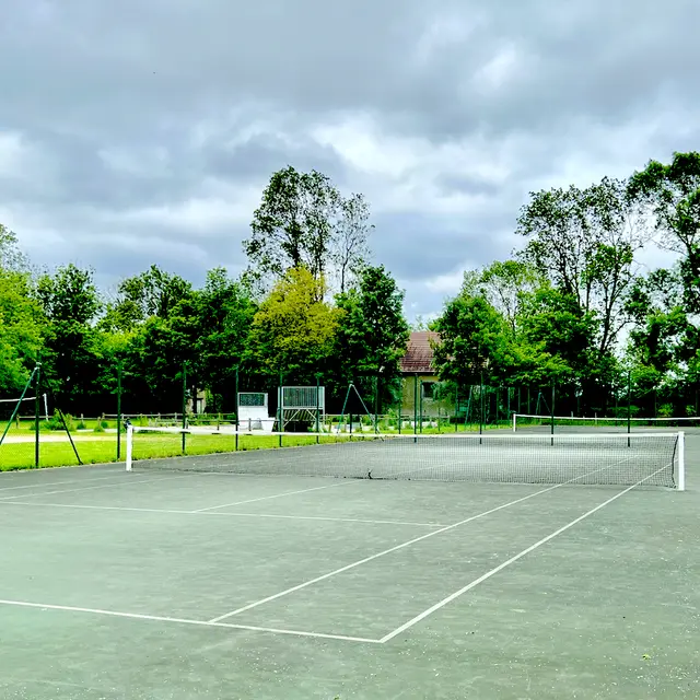 Tennis à PESMES