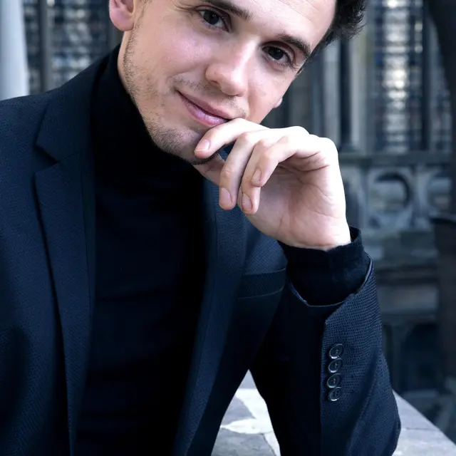 Thomas-Ospital-copyright-Céline-Nieszawer004coul-3