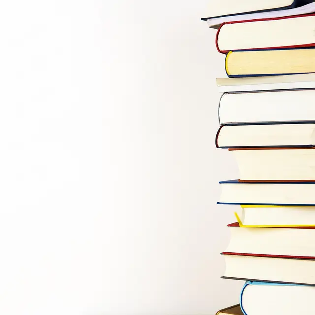 hermann-books-5937823_1920