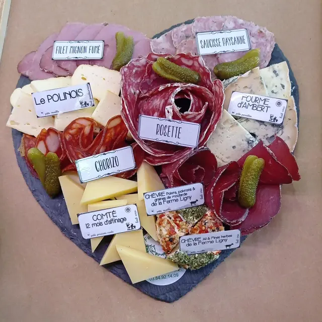 Plateau de fromages & charcuterie