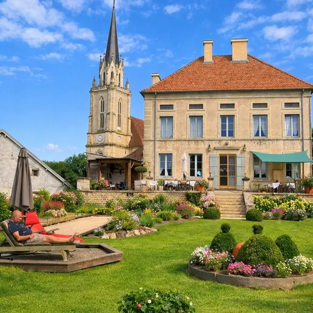 maison vue du jardin
