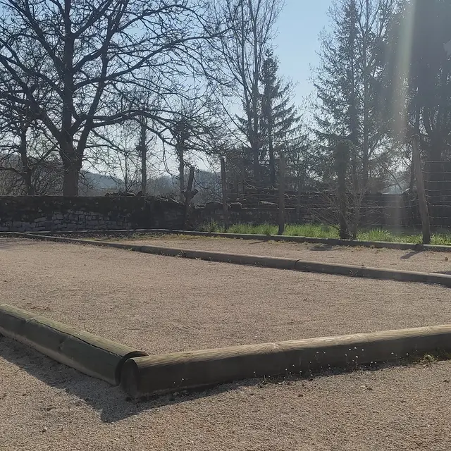 Terrain pétanque Barges