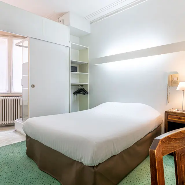 HÔTEL SAINT-MAURICE - Chambre double économique