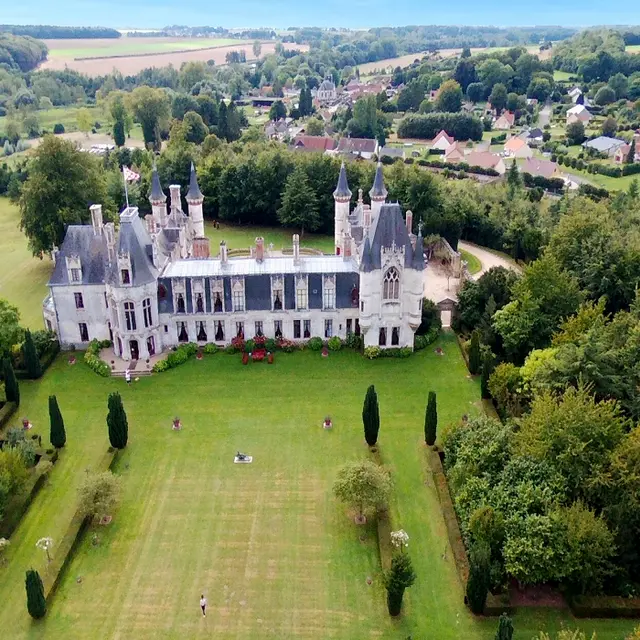 Chateau Regnière Ecluse 6