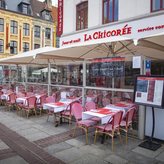 Chicorée - terrasse + devanture