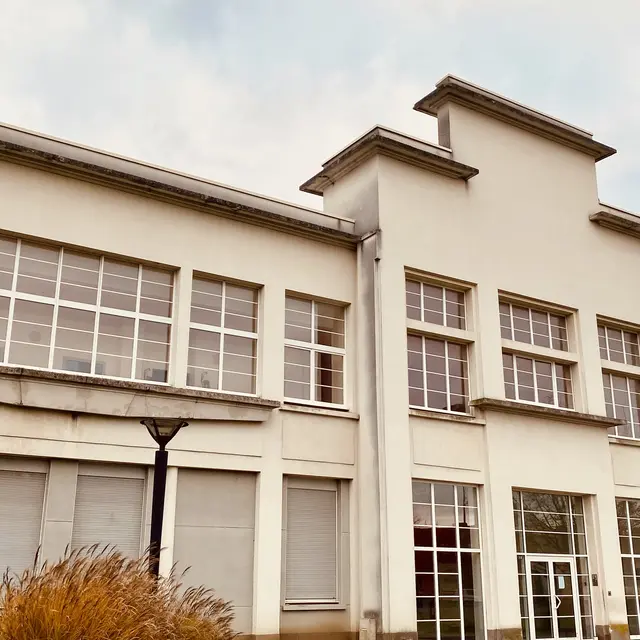 Conde_Groupe-Scolaire-Des-Remparts©DBoukla