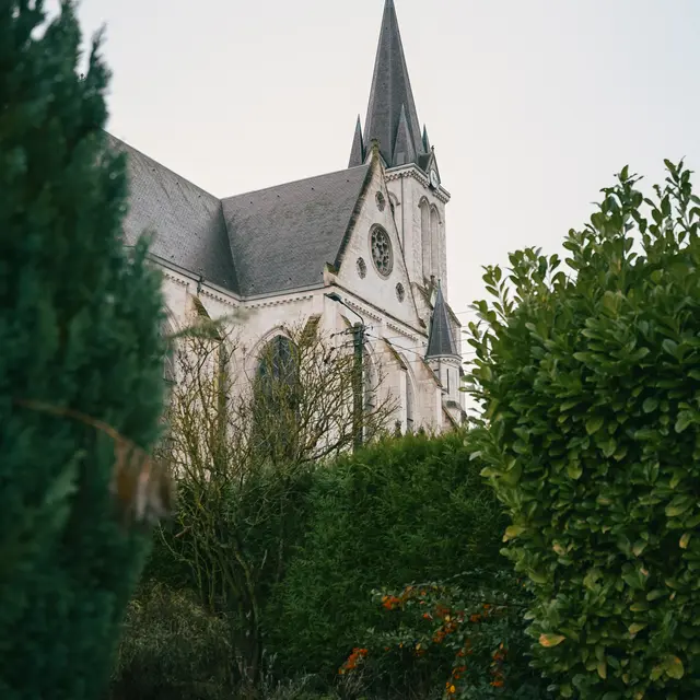 Extérieur église de Bouvines