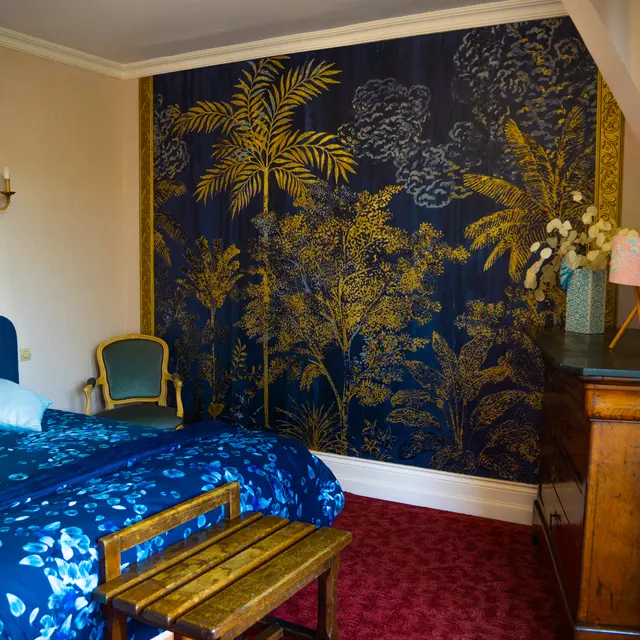 CHAMBRES AU CHATEAI DE SPB