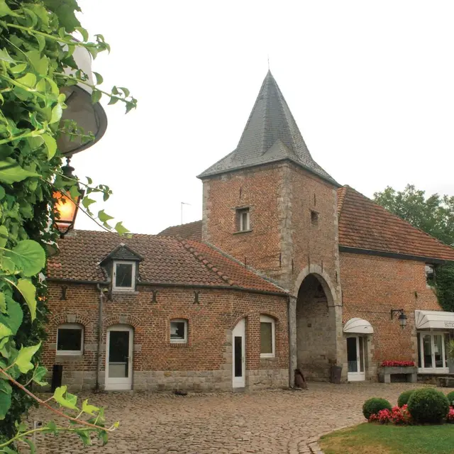 Façade