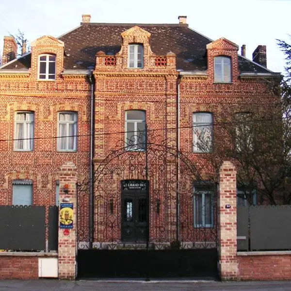 Façade