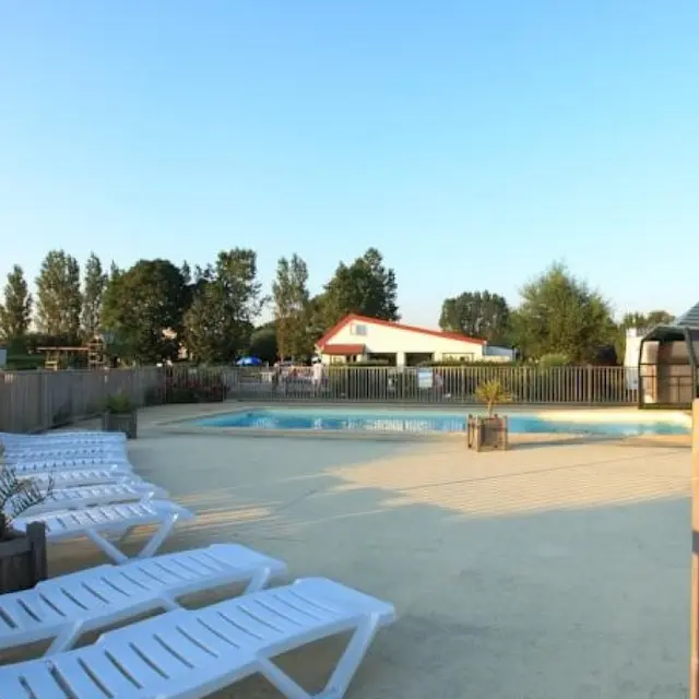 Flower Camping Les Vertes Feuilles_piscine_Quend_Somme_Picardie