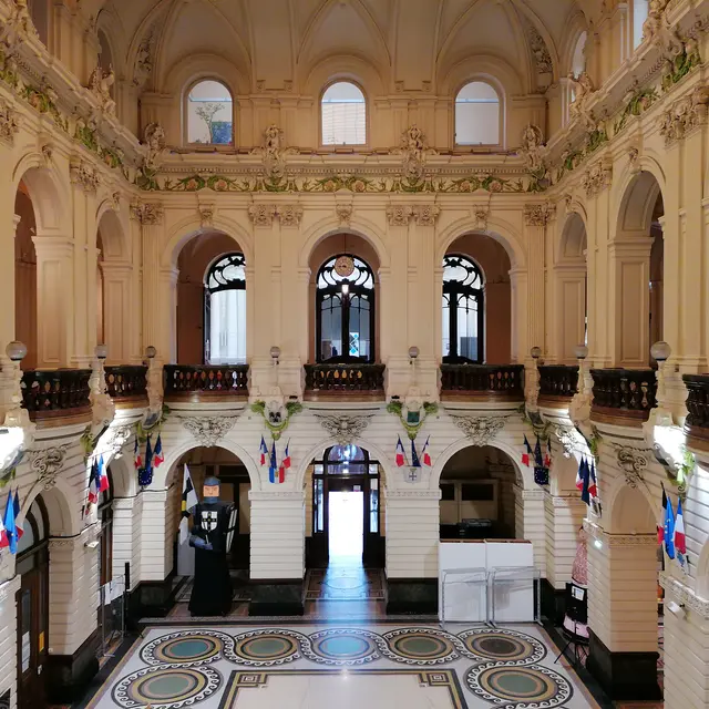 Hôtel de Ville - OT