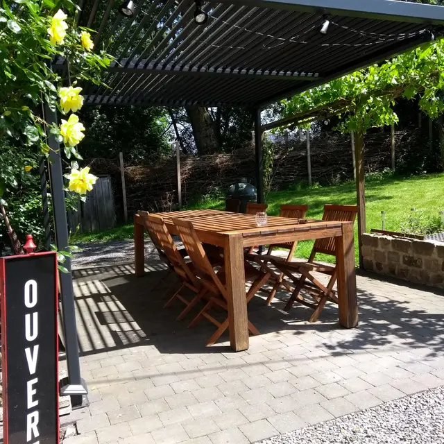 Terrasse avant L'Ermite