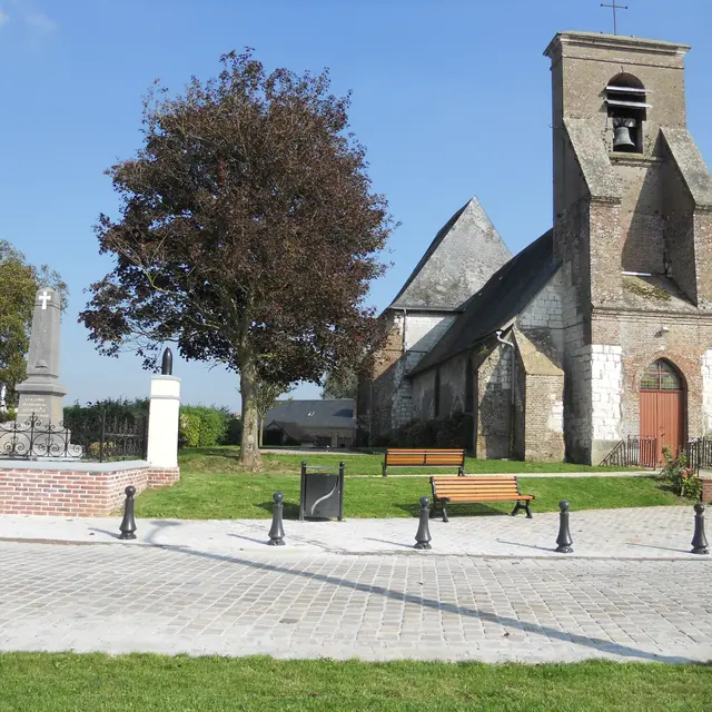 EGLISE SAINT-FUSCIEN 1