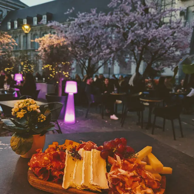 Planche apéritive Au Petit bérêt Valenciennes