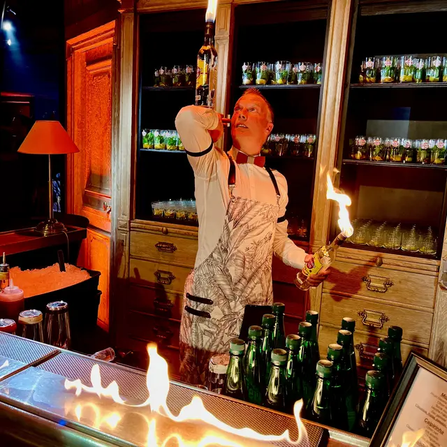Photo 5 - Cocktail & Flairbartending