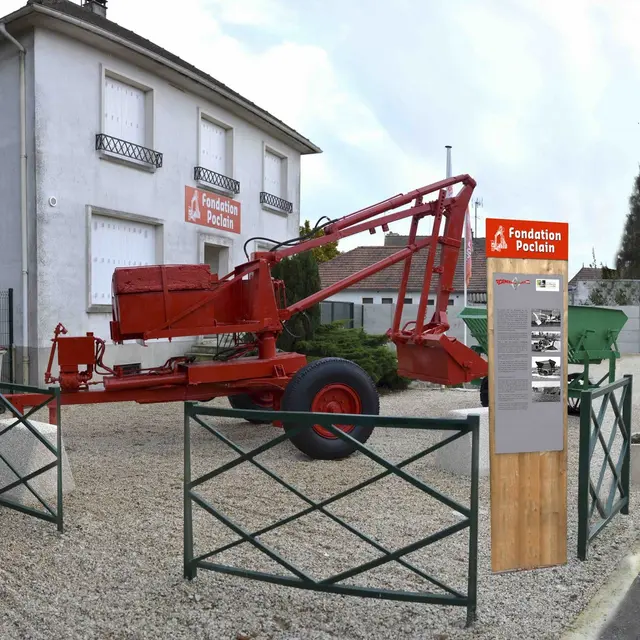 SIEGE FONDATION POCLAIN -1