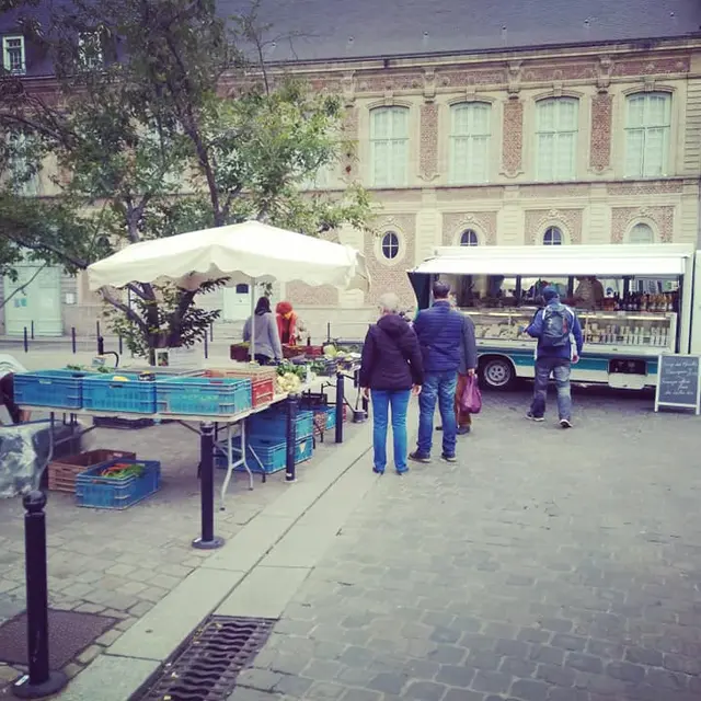 marché-bio-place-st-nicolas-valenciennes