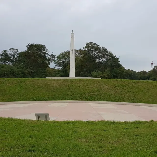 memorial-de-la-cote-70-sarah-roynette_1