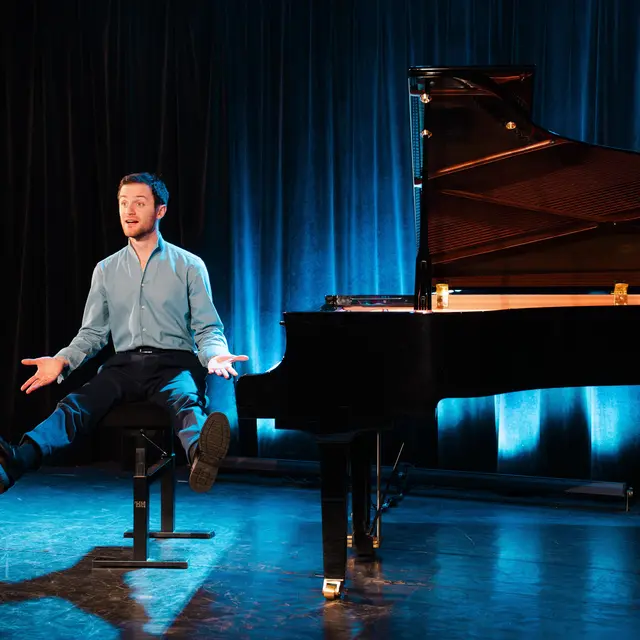 one-piano-show-mozart-valenciennes