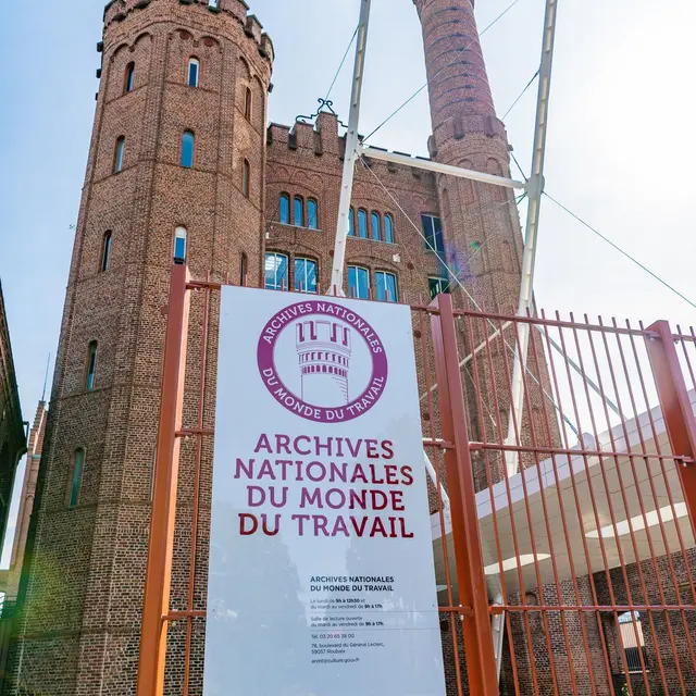 Visite des archives nationales du monde du travail_1