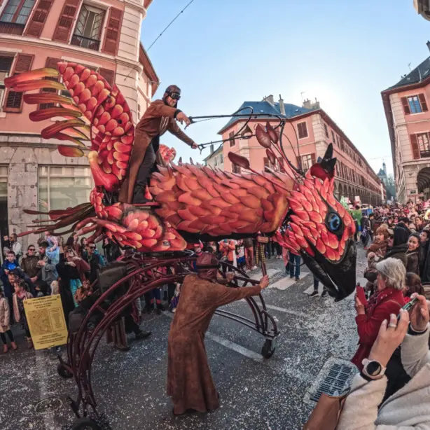 Fête d'ouverture : haut les masques !_1