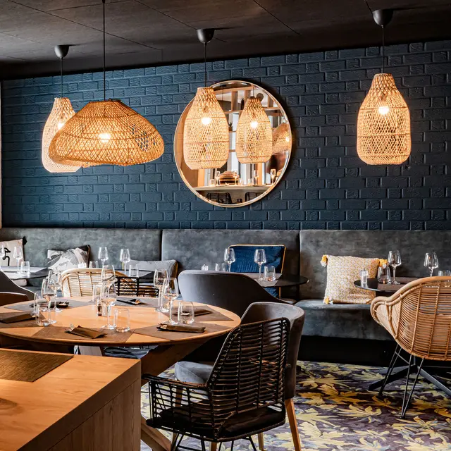 bleu-restaurant-1_1