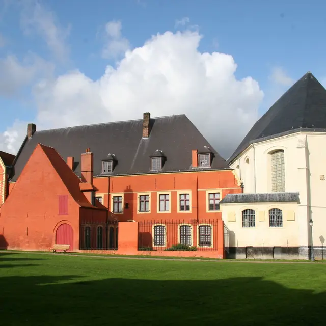 De l’hôpital médiéval au musée d’art et d’histoire de Lille_1