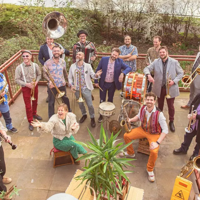 Les Belles Sorties de L'Aéronef : L'Orchestre International Du Vetex_1