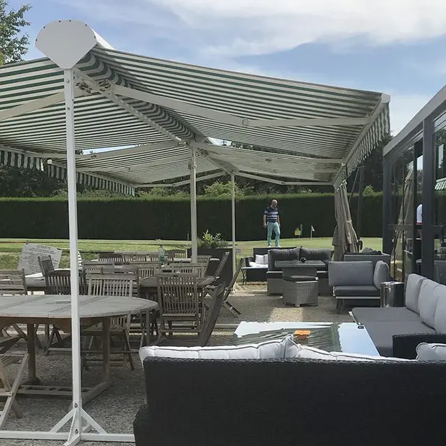Le Fairway terrasse < Menneville < Aisne < Picardie