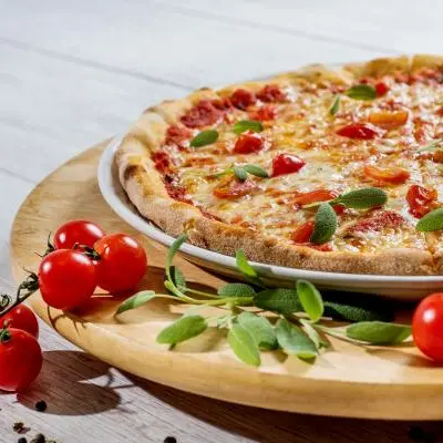 pizza-gd5842e6a1_1920 (1)
