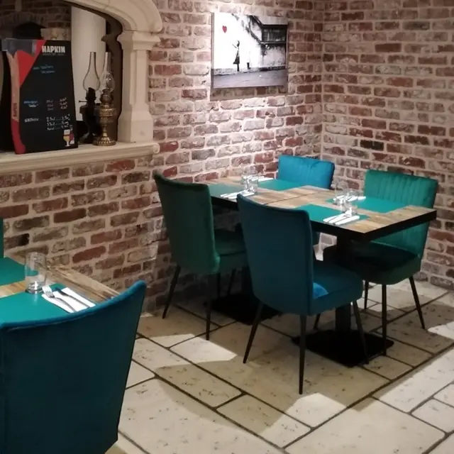 restaurant-les-remparts-montreuil-01_1