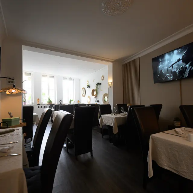 salle-intérieur-restaurant-la-maison-valenciennes