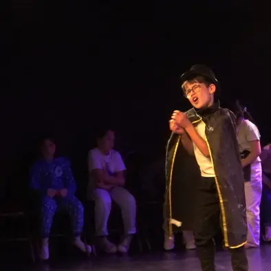 Atelier théâtre 8 à 12 ans à la Barraca Zem_1