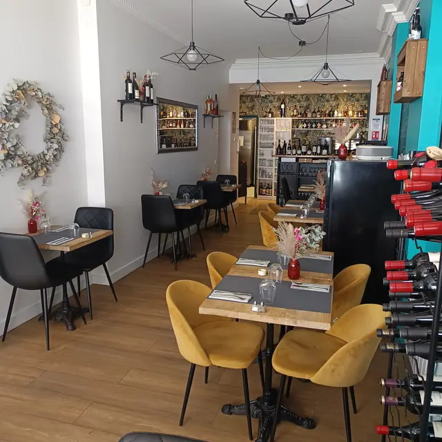 2434 Aux Ephérites @ Hubert BRISSON