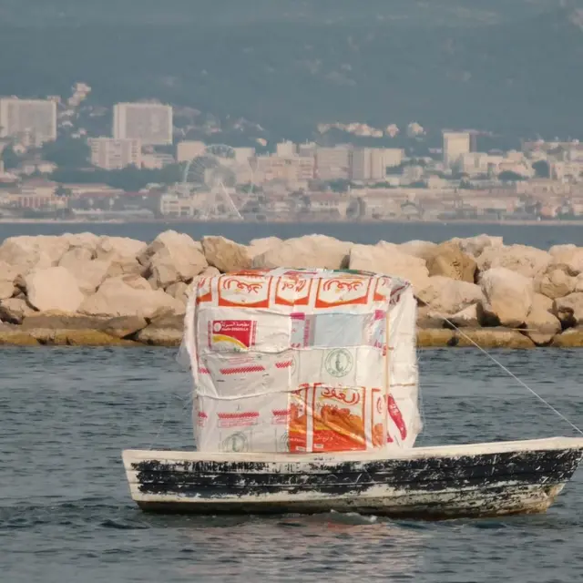 Au-delà de toutes les mers_1