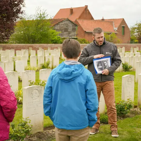 Visite guidée  Les Australiens venus d'ailleurs au Cimetière Militaire de Pheasant Wood_1