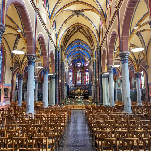 Visite : L'église Saint-Martin de Croix_1