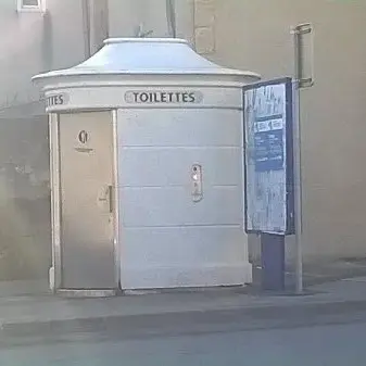 Toilettes publiques du Parking Bessière