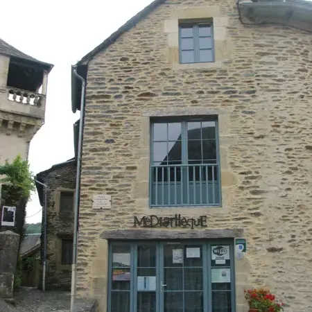Façade médiathèque