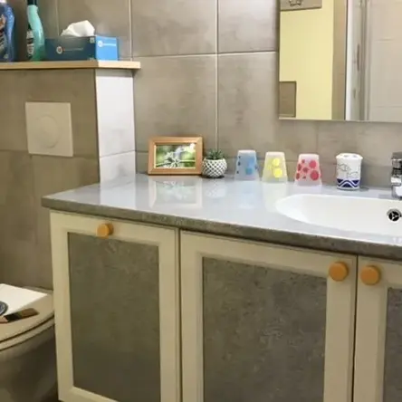 Salle de bain meuble vasque et wc
