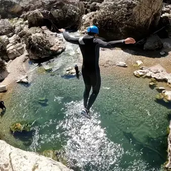 Nömad - Canyon et rando aquatique