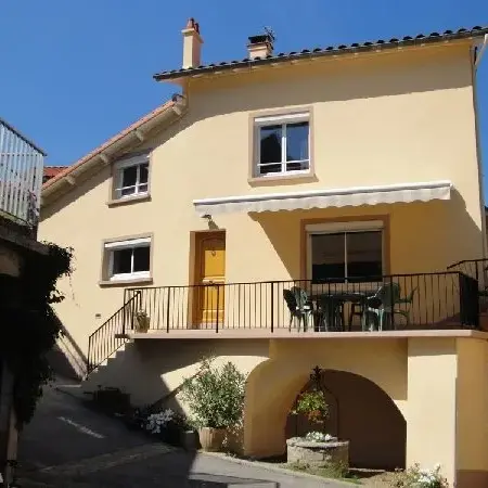 Gite vue de la cour