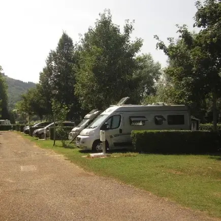 Aire de service - Camping Roc de l'Arche d'Espalion