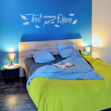 La chambre lit queen seize