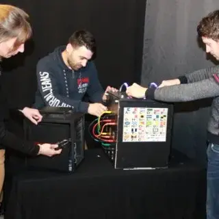 Freemick Aventure - Jeux d'évasion et d'aventure mobiles (groupes)