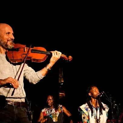 Mardi 11 août : Bouba et Manko au cœur du cirque de Saint-Géniez